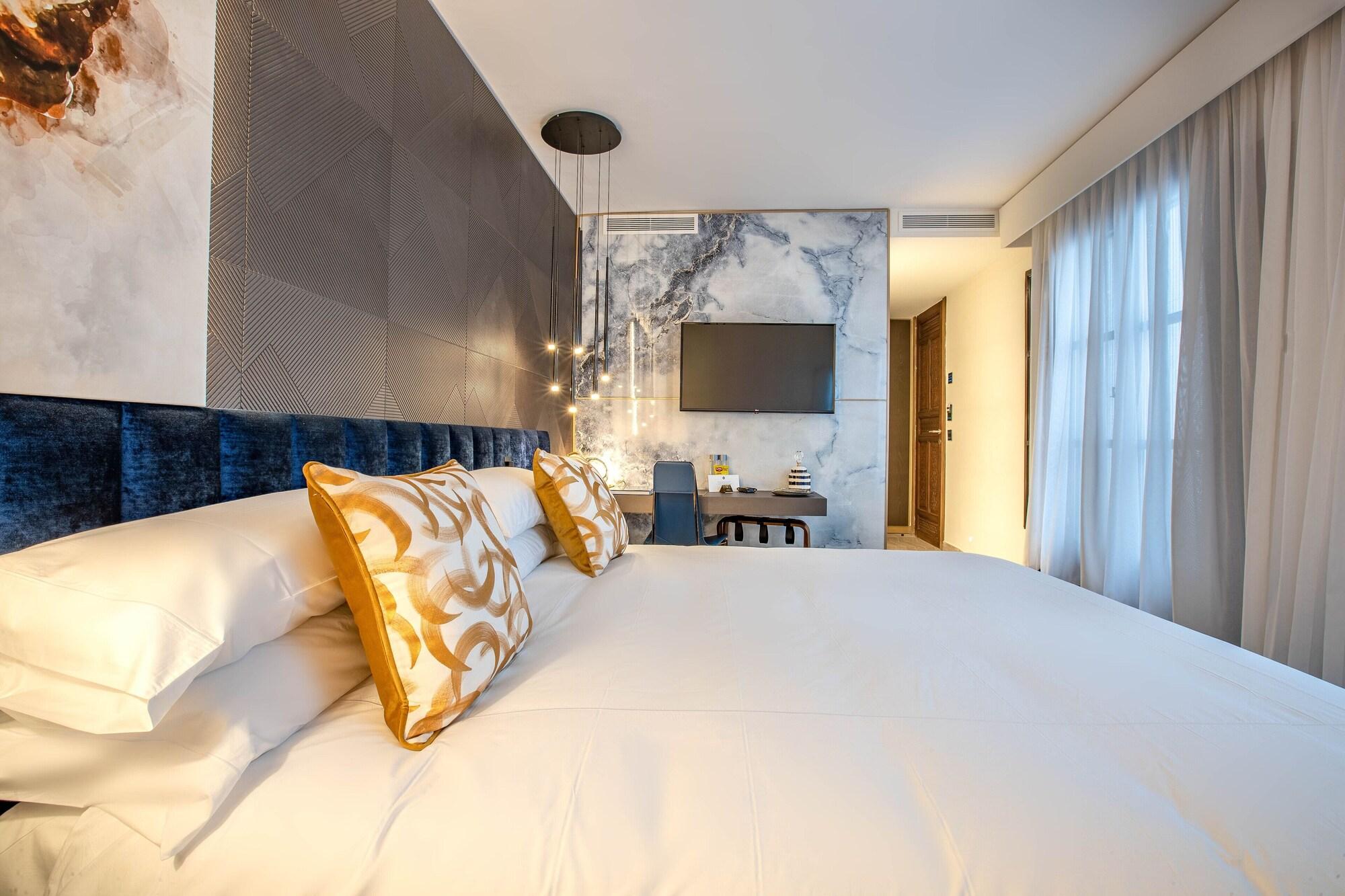 Hotel Claude マルベーリャ エクステリア 写真