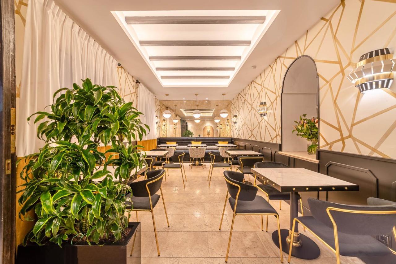 Hotel Claude マルベーリャ エクステリア 写真